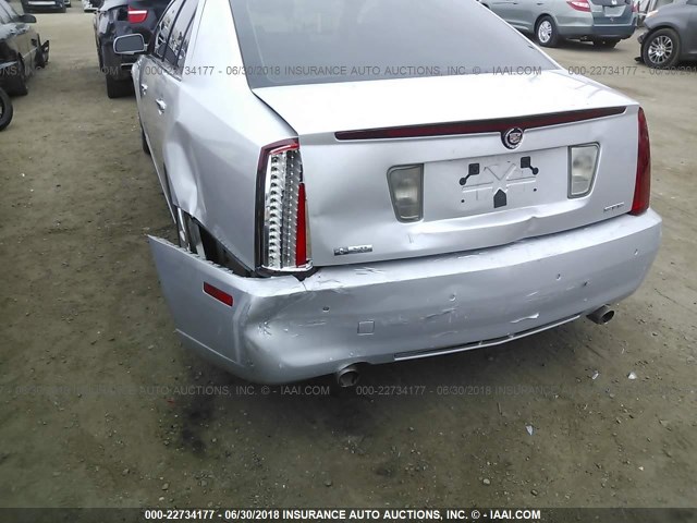 1G6DZ67A890106222 - 2009 CADILLAC STS SILVER photo 6