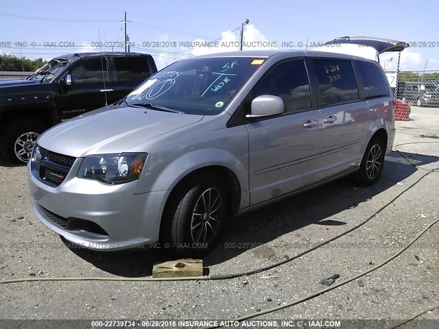 2C4RDGBG9FR705070 - 2015 DODGE GRAND CARAVAN SE SILVER photo 2