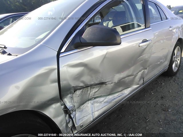 1G1ZB5EB9A4121010 - 2010 CHEVROLET MALIBU LS ვერცხლისფერი ფოტო 6