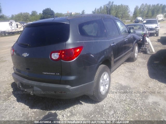 1GNKREED7BJ138436 - 2011 CHEVROLET TRAVERSE LS GRAY photo 4