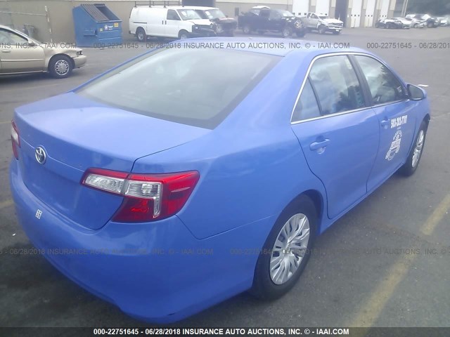 4T1BD1FK8CU012319 - 2012 TOYOTA CAMRY HYBRID/LE/XLE BLUE photo 4