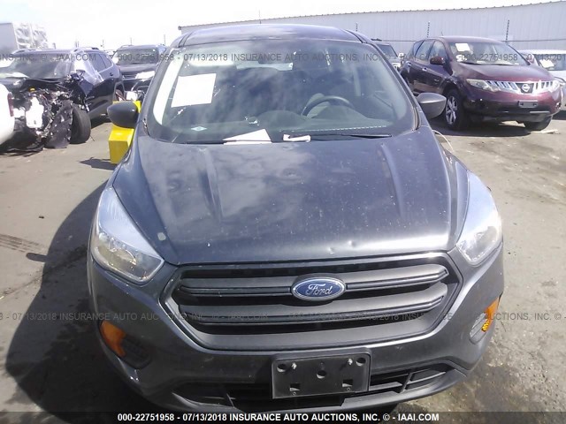 1FMCU0F71HUC87791 - 2017 FORD ESCAPE S GRAY photo 6