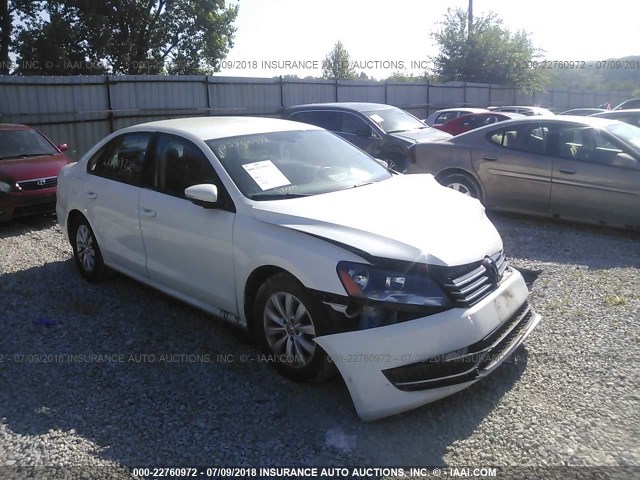 1VWAP7A33CC038825 - 2012 VOLKSWAGEN PASSAT S WHITE photo 1