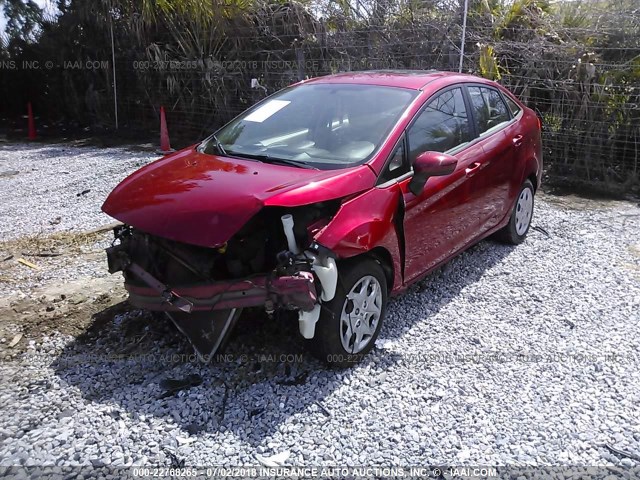 3FADP4BJ8BM124890 - 2011 FORD FIESTA SE RED photo 2