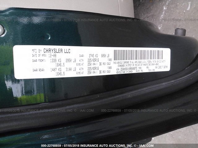 2D8HN541X9R608875 - 2009 DODGE GRAND CARAVAN SXT GREEN photo 9