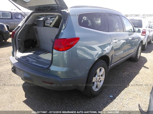 1GNER23D79S156258 - 2009 CHEVROLET TRAVERSE LT TURQUOISE photo 4