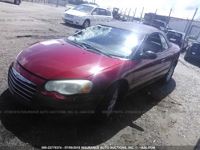 1C3EL75R34N335750 - 2004 CHRYSLER SEBRING GTC RED photo 2