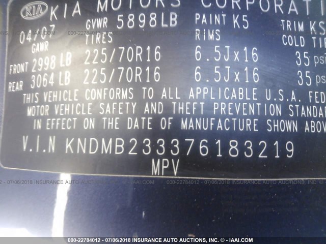 KNDMB233376183219 - 2007 KIA SEDONA BLUE photo 9