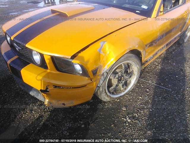 1ZVHT82H585129004 - 2008 FORD MUSTANG GT ORANGE photo 6