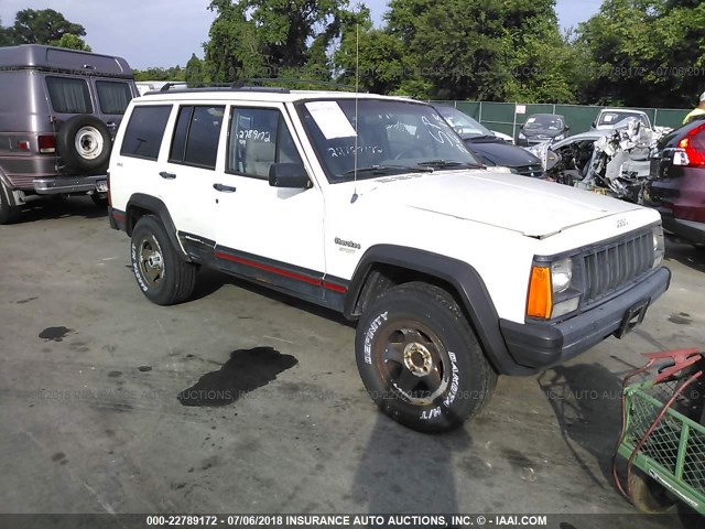 1J4FJ68S3TL245632 - 1996 JEEP CHEROKEE SPORT/CLASSIC WHITE photo 1