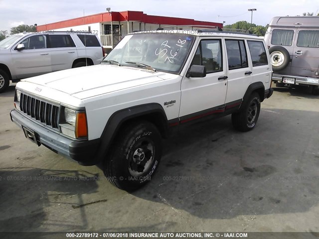 1J4FJ68S3TL245632 - 1996 JEEP CHEROKEE SPORT/CLASSIC WHITE photo 2