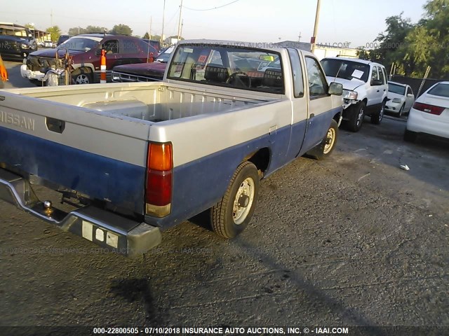 1N6ND16S4HC376877 - 1987 NISSAN D21 KING CAB BLUE photo 4