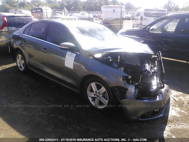 3VWLL7AJ7EM393565 - 2014 VOLKSWAGEN JETTA TDI GRAY photo 1