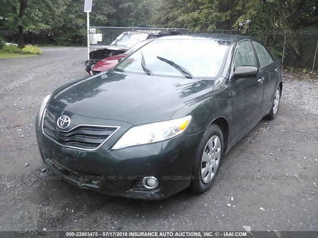 4T1BF3EK0BU632684 - 2011 TOYOTA CAMRY SE/LE/XLE GREEN photo 2