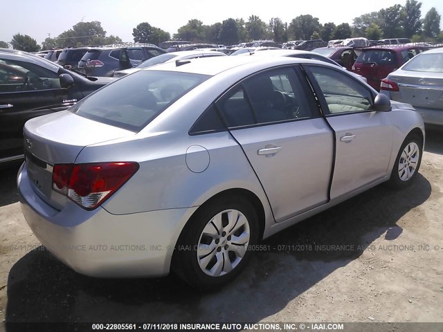 1G1PA5SH2D7108718 - 2013 CHEVROLET CRUZE LS SILVER photo 4