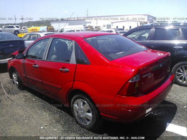 1FAFP34N67W236355 - 2007 FORD FOCUS ZX4/S/SE/SES RED photo 3