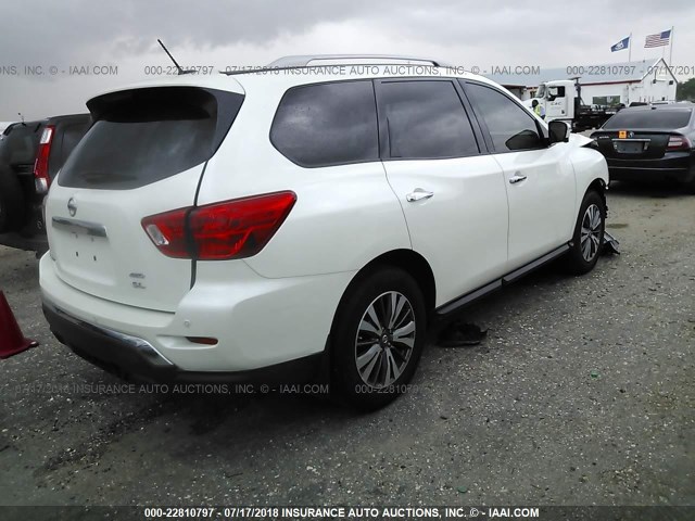 5N1DR2MM2HC664242 - 2017 NISSAN PATHFINDER S/SV/SL/PLATINUM WHITE photo 4