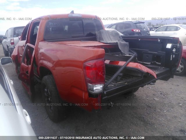 3TMCZ5AN2HM082896 - 2017 TOYOTA TACOMA DBL CAB/SR/TRDSPT/OR/PRO ORANGE photo 3