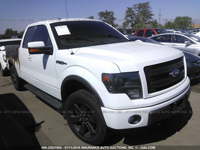 1FTFX1EF9EFA21359 - 2014 FORD F150 SUPER CAB WHITE photo 1