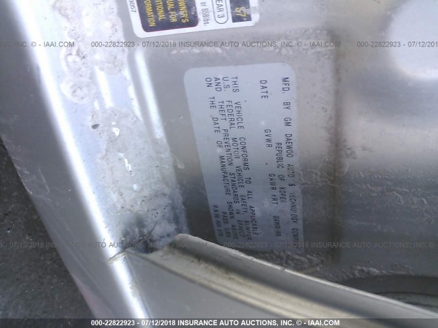 KL1TD52625B406686 - 2005 CHEVROLET AVEO LS SILVER photo 9