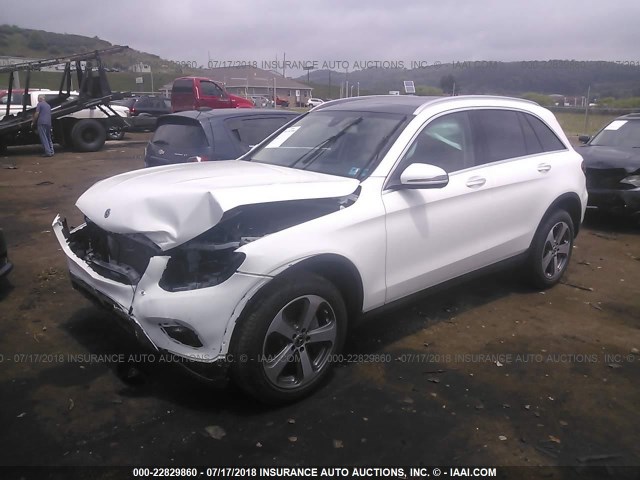 WDC0G4KB8JV019329 - 2018 MERCEDES-BENZ GLC 300 4MATIC WHITE photo 2