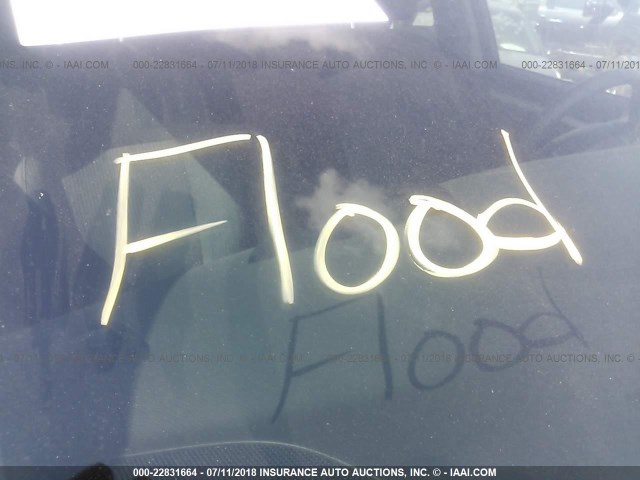 5TDBKRFH6GS253948 - 2016 TOYOTA HIGHLANDER LE/LE PLUS SILVER photo 6