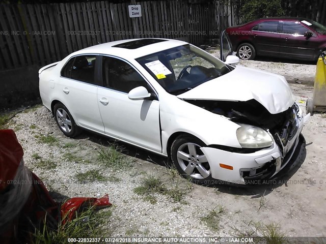 3VWRM71K38M114911 - 2008 VOLKSWAGEN JETTA SE/SEL WHITE photo 1