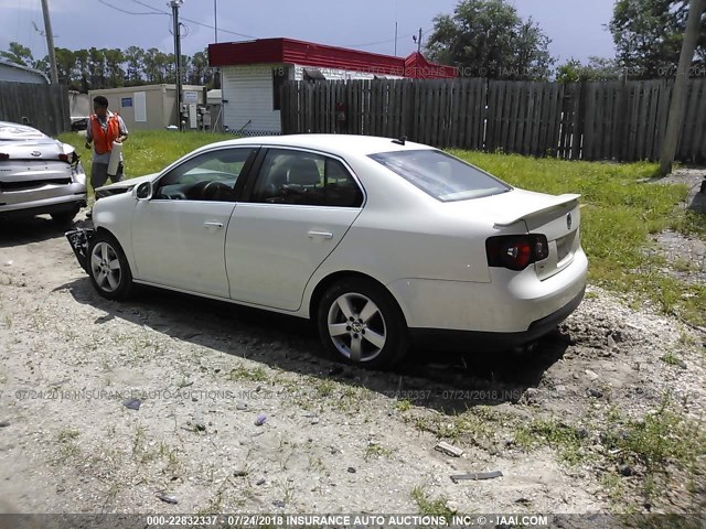 3VWRM71K38M114911 - 2008 VOLKSWAGEN JETTA SE/SEL WHITE photo 3