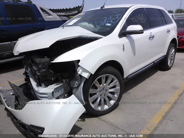 2LMDJ6JKXCBL06885 - 2012 LINCOLN MKX WHITE photo 2