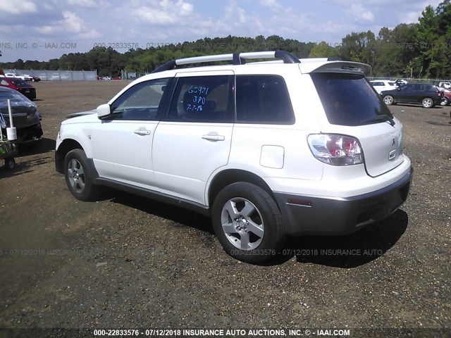 JA4LZ41F74U031378 - 2004 MITSUBISHI OUTLANDER XLS WHITE photo 3