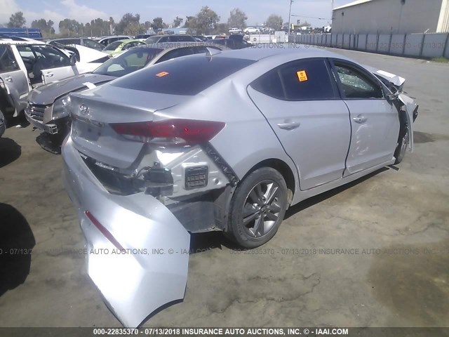 5NPD84LFXHH075434 - 2017 HYUNDAI ELANTRA SE/VALUE/LIMITED SILVER photo 4