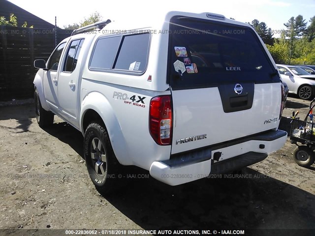 1N6AD0EV5CC432323 - 2012 NISSAN FRONTIER S/SV/SL/PRO-4X WHITE photo 3