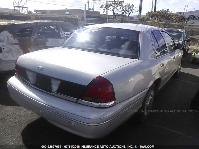 2FAFP71W1WX173446 - 1998 FORD CROWN VICTORIA POLICE INTERCEPTOR SILVER photo 4