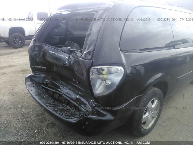 2D4GP44LX7R261161 - 2007 DODGE GRAND CARAVAN SXT BLACK photo 6