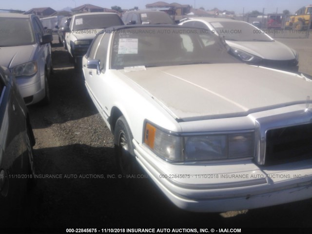 1LNLM81W8RY651843 - 1994 LINCOLN TOWN CAR EXECUTIVE WHITE photo 1