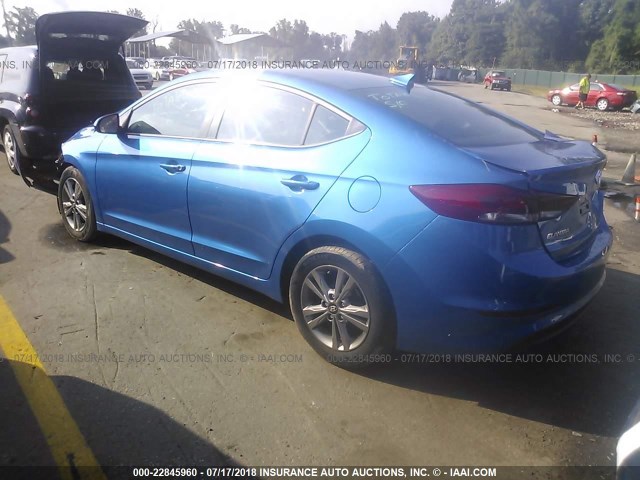 5NPD84LF5HH154221 - 2017 HYUNDAI ELANTRA SE/VALUE/LIMITED BLUE photo 3