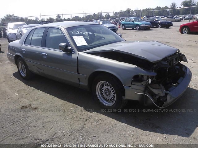 2FAFP73W8XX231521 - 1999 FORD CROWN VICTORIA  GRAY photo 1