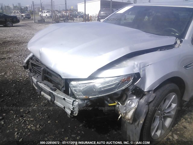 1FAHP2E82DG190119 - 2013 FORD TAURUS SEL SILVER photo 6