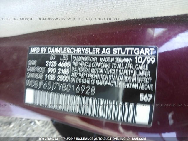 WDBJF65J7YB016928 - 2000 MERCEDES-BENZ E 320 MAROON photo 9