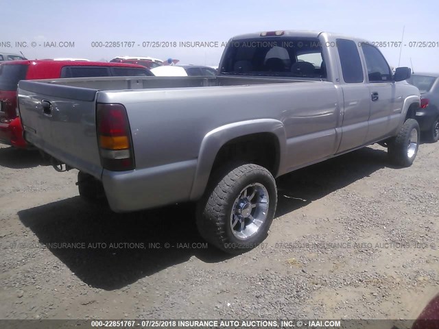 1GCHC29U01E313422 - 2001 CHEVROLET SILVERADO C2500 HEAVY DUTY SILVER photo 4