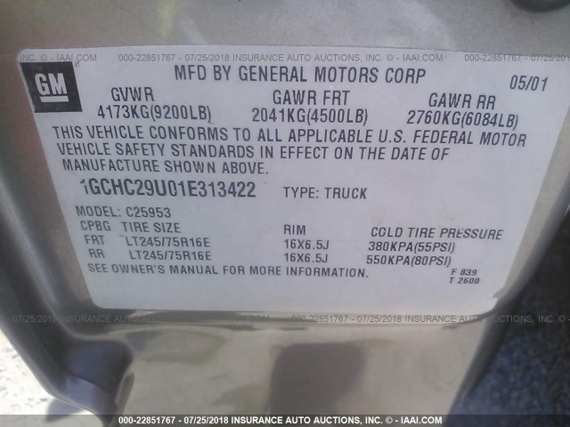 1GCHC29U01E313422 - 2001 CHEVROLET SILVERADO C2500 HEAVY DUTY SILVER photo 9