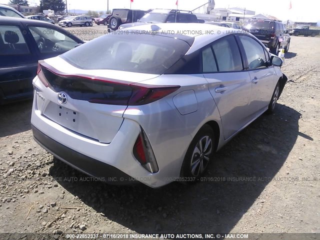 JTDKARFP1H3003773 - 2017 TOYOTA PRIUS PRIME  银色 照片 4