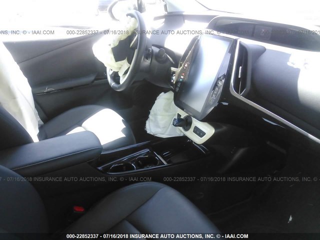 JTDKARFP1H3003773 - 2017 TOYOTA PRIUS PRIME  银色 照片 5