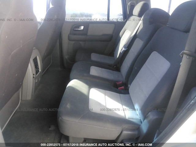1FMPU16575LA09565 - 2005 FORD EXPEDITION XLT SILVER photo 8