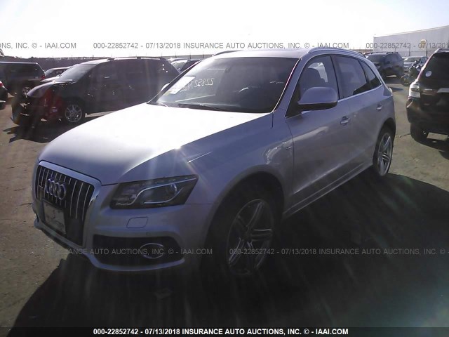 WA1MKAFP7AA090761 - 2010 AUDI Q5 PREMIUM PLUS SILVER photo 2