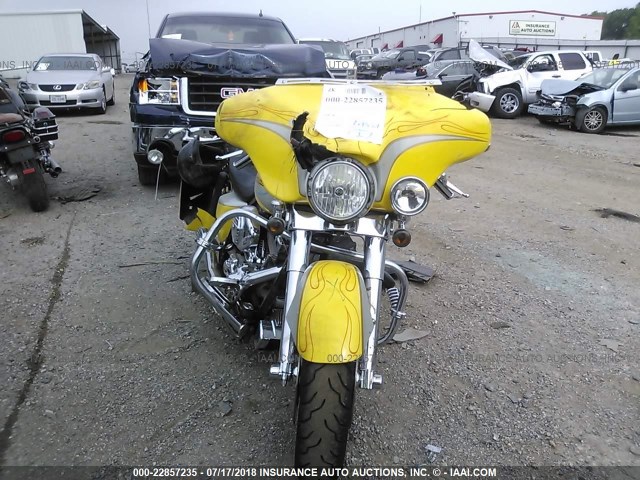 1HD1PKE125Y955838 - 2005 HARLEY-DAVIDSON FLHTCSE2 YELLOW photo 5