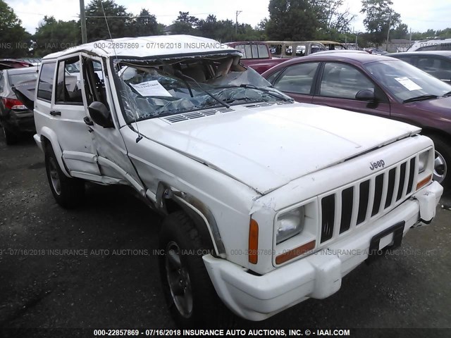 1J4FJ68S8WL226983 - 1998 JEEP CHEROKEE SPORT/CLASSIC WHITE photo 1