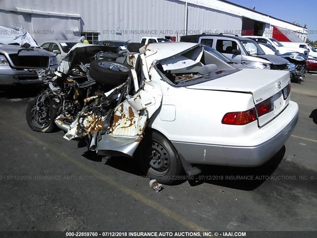 JT2BG22K410541092 - 2001 TOYOTA CAMRY CE/LE/XLE WHITE photo 3