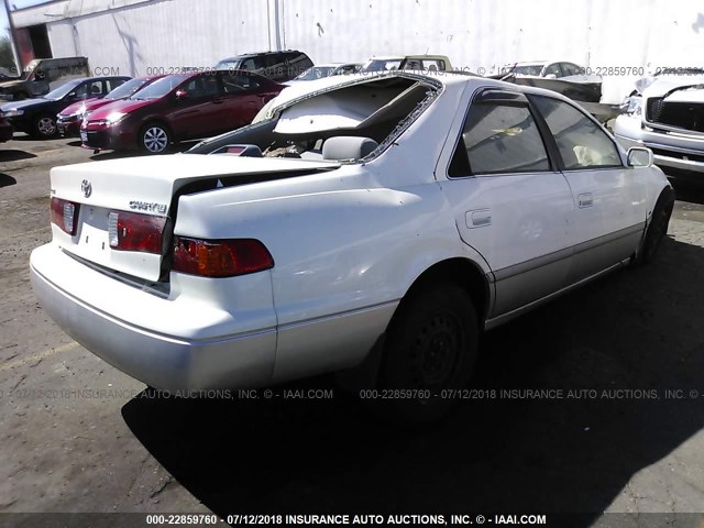 JT2BG22K410541092 - 2001 TOYOTA CAMRY CE/LE/XLE WHITE photo 4