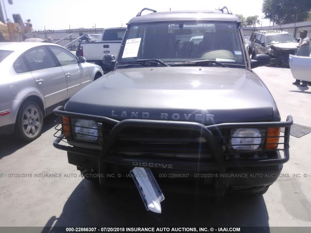 SALTW12422A744593 - 2002 LAND ROVER DISCOVERY II SE GRAY photo 6